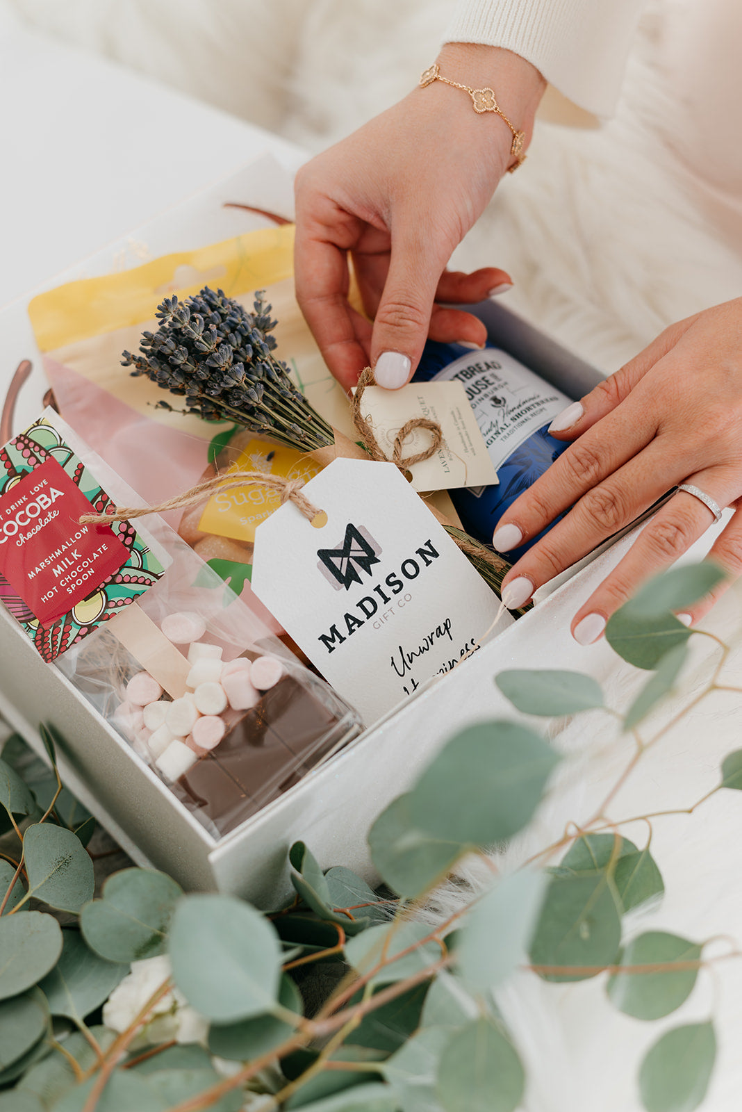 Traditional & Unique Anniversary Gift Baskets Vancouver Canada