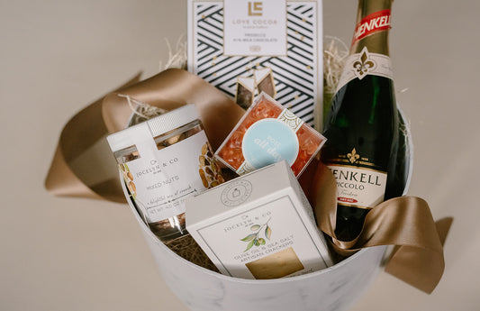 Anniversary gift baskets